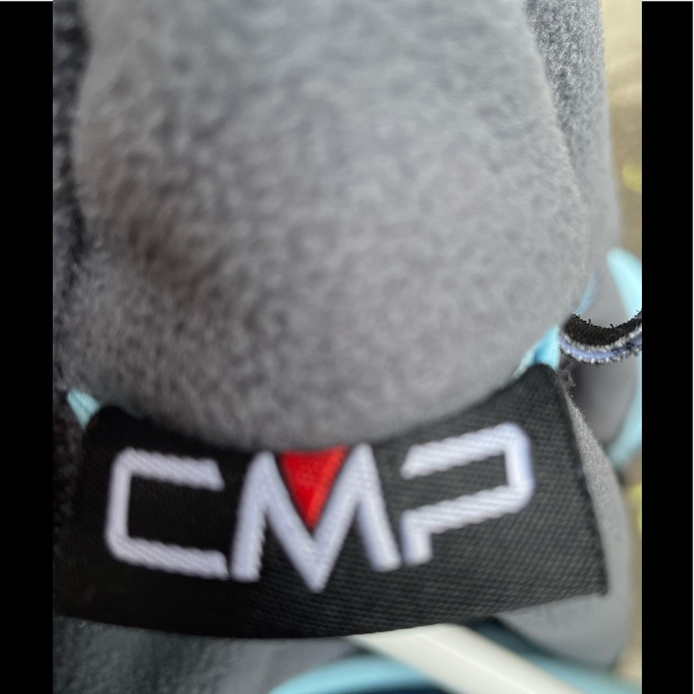 Light blue jacket - Picture 3 of 4